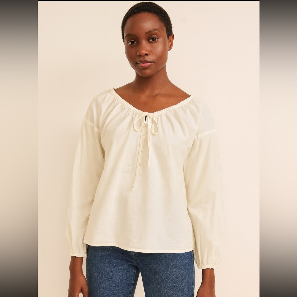 Ann Taylor LOFT Women's White Size Small Peasant Blouse Top NWOT